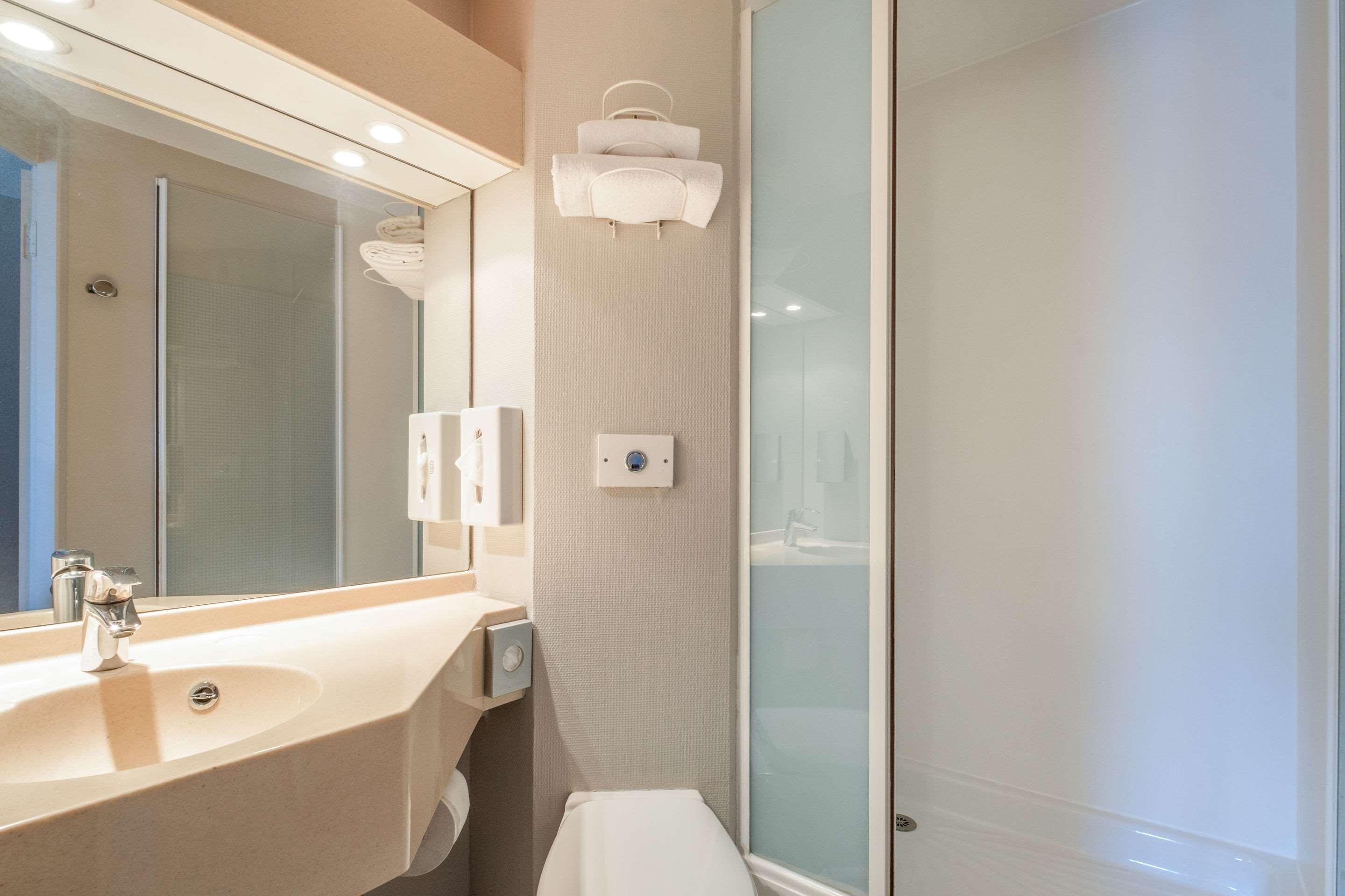 Comfort Hotel Linas - Montlhery Екстериор снимка