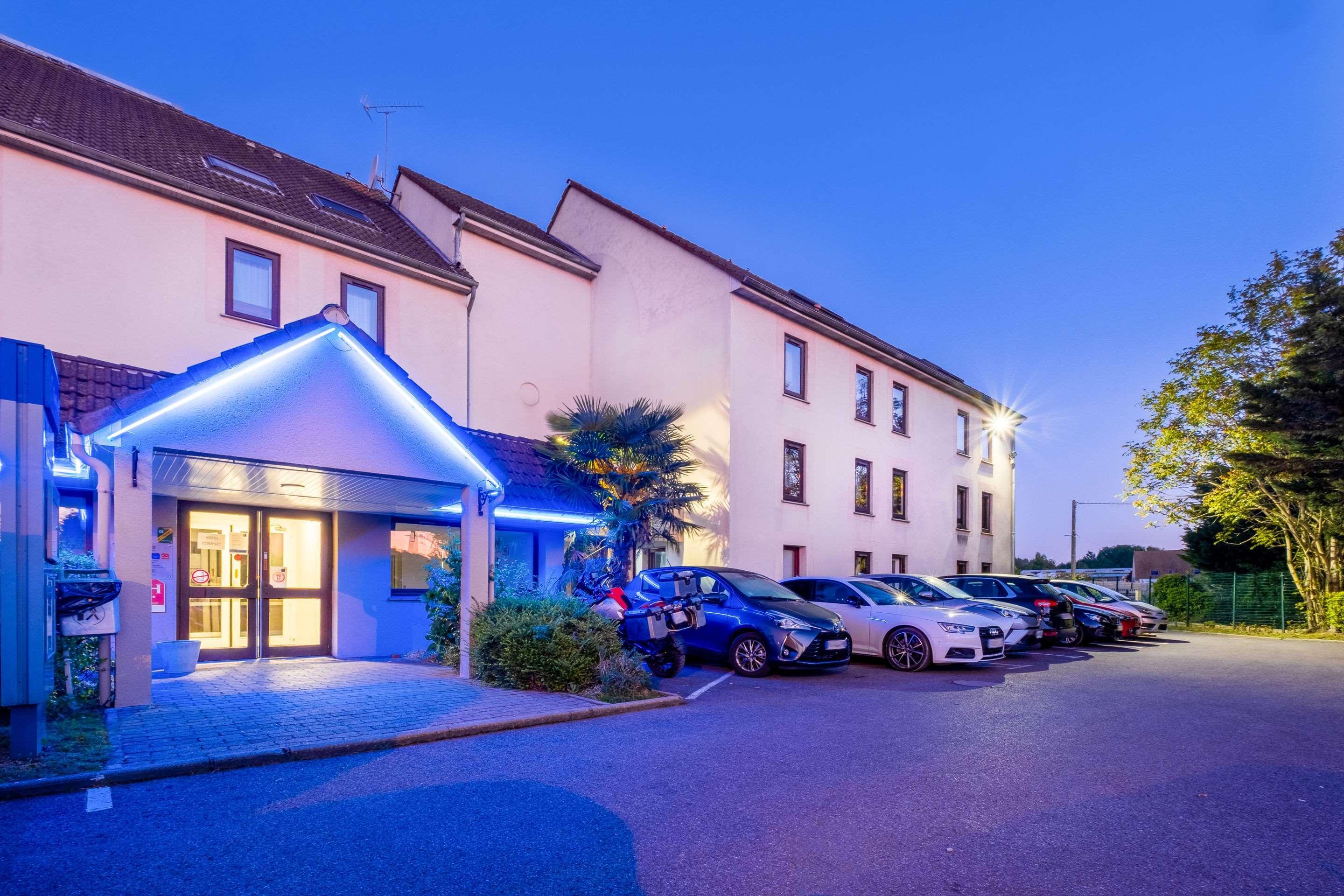 Comfort Hotel Linas - Montlhery Екстериор снимка