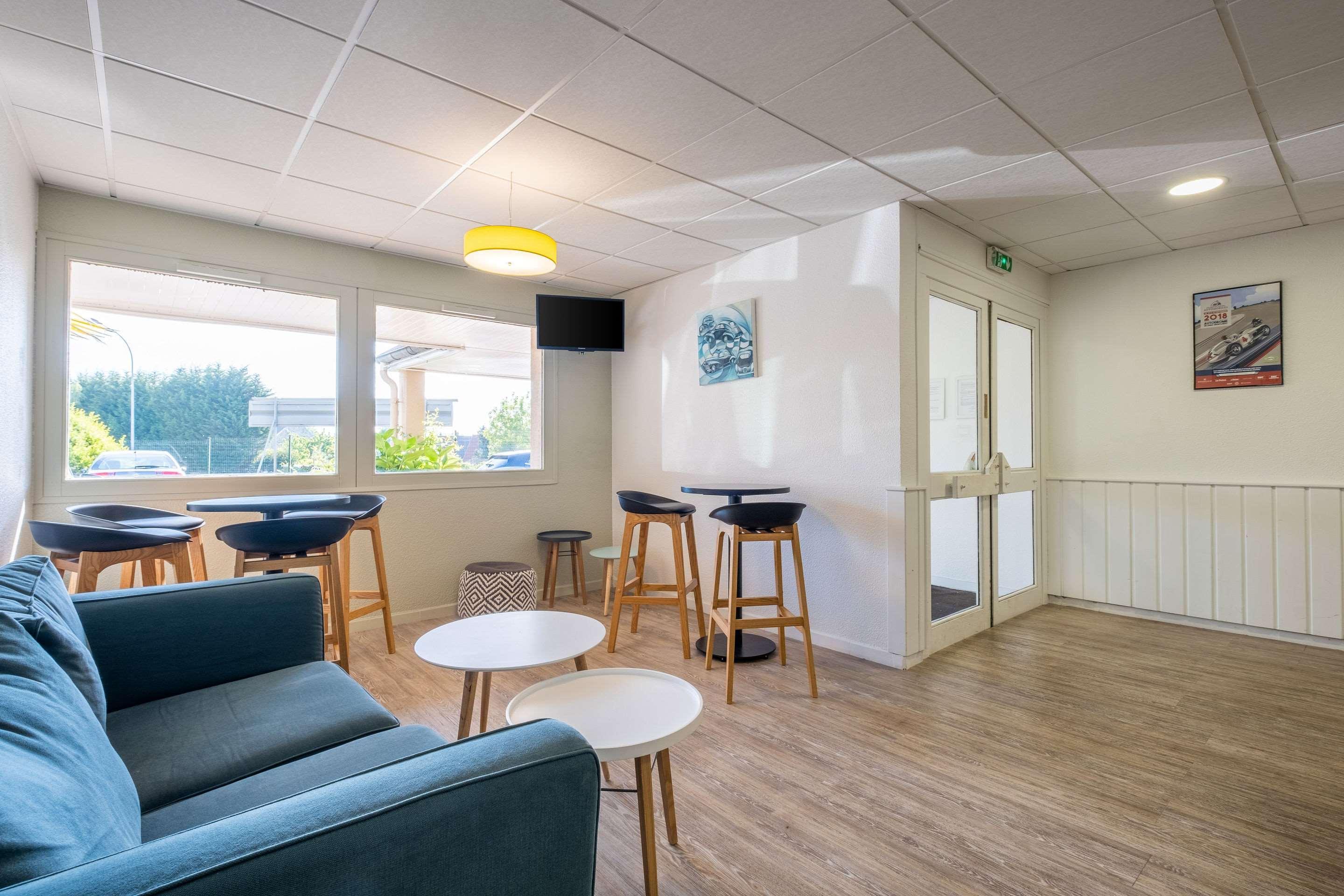 Comfort Hotel Linas - Montlhery Екстериор снимка