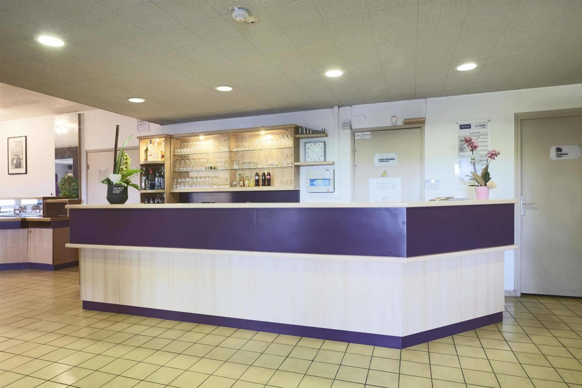 Comfort Hotel Linas - Montlhery Екстериор снимка