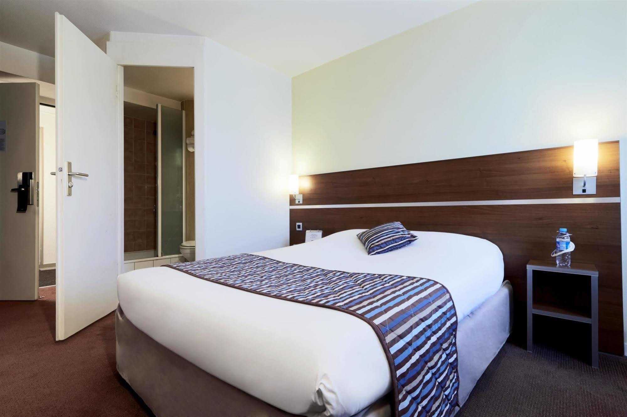 Comfort Hotel Linas - Montlhery Екстериор снимка